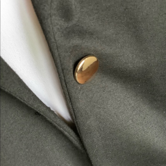 Black cuffed sleeve lapel blazer - Picture 10 of 15